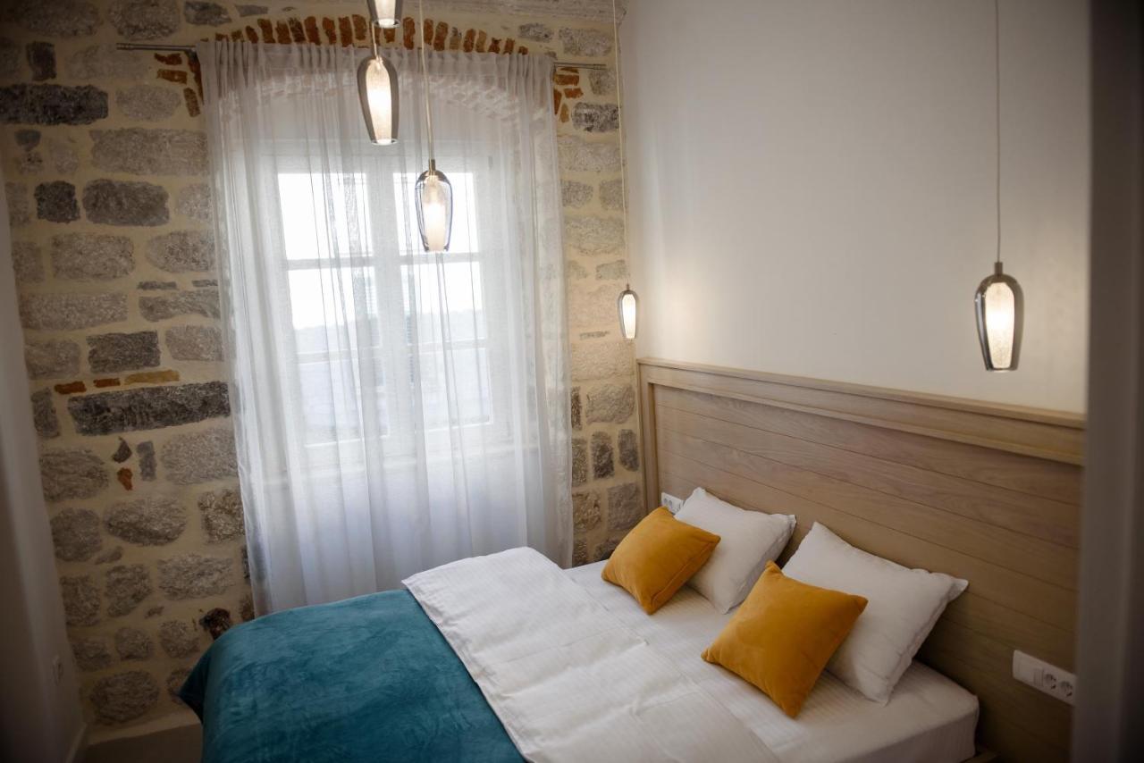 Appartamento Palazzo Sindik Cattaro Esterno foto
