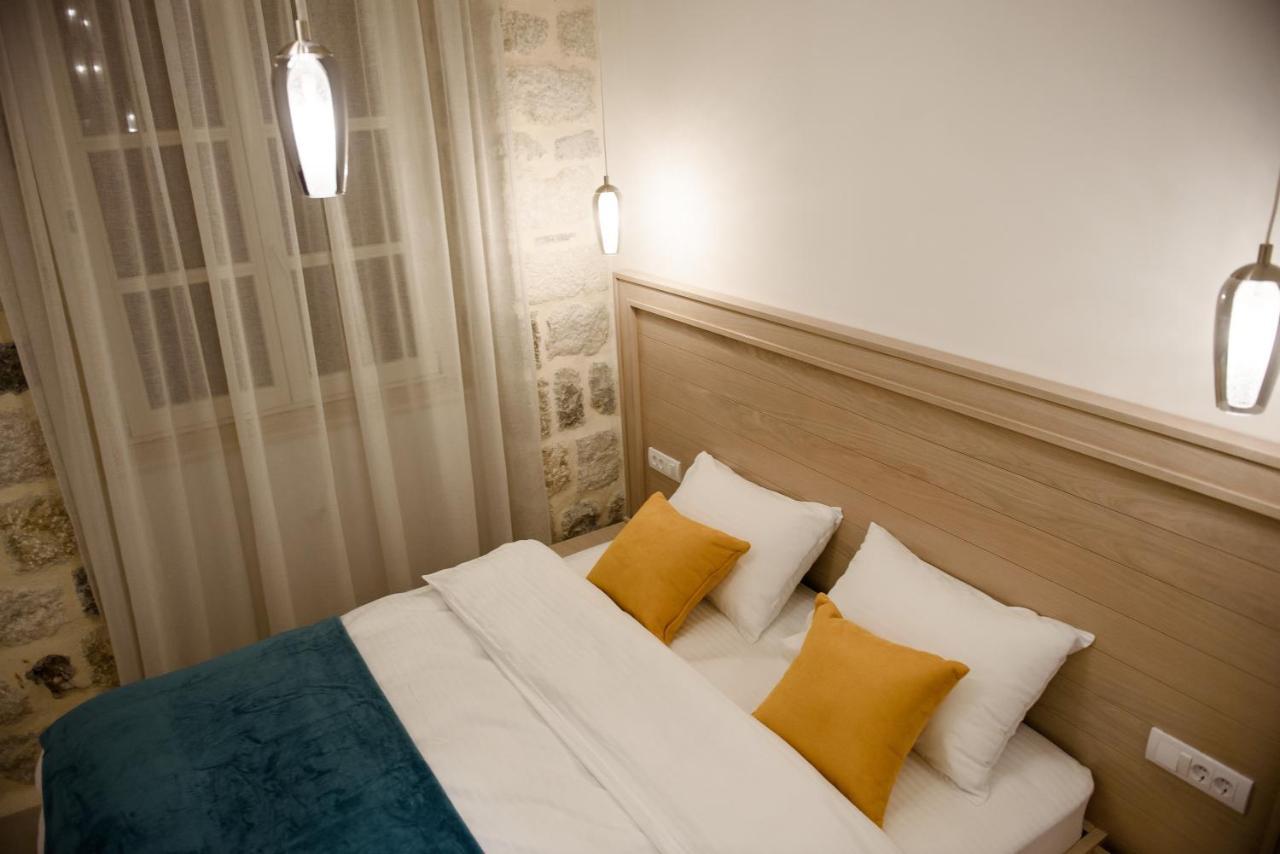 Appartamento Palazzo Sindik Cattaro Esterno foto