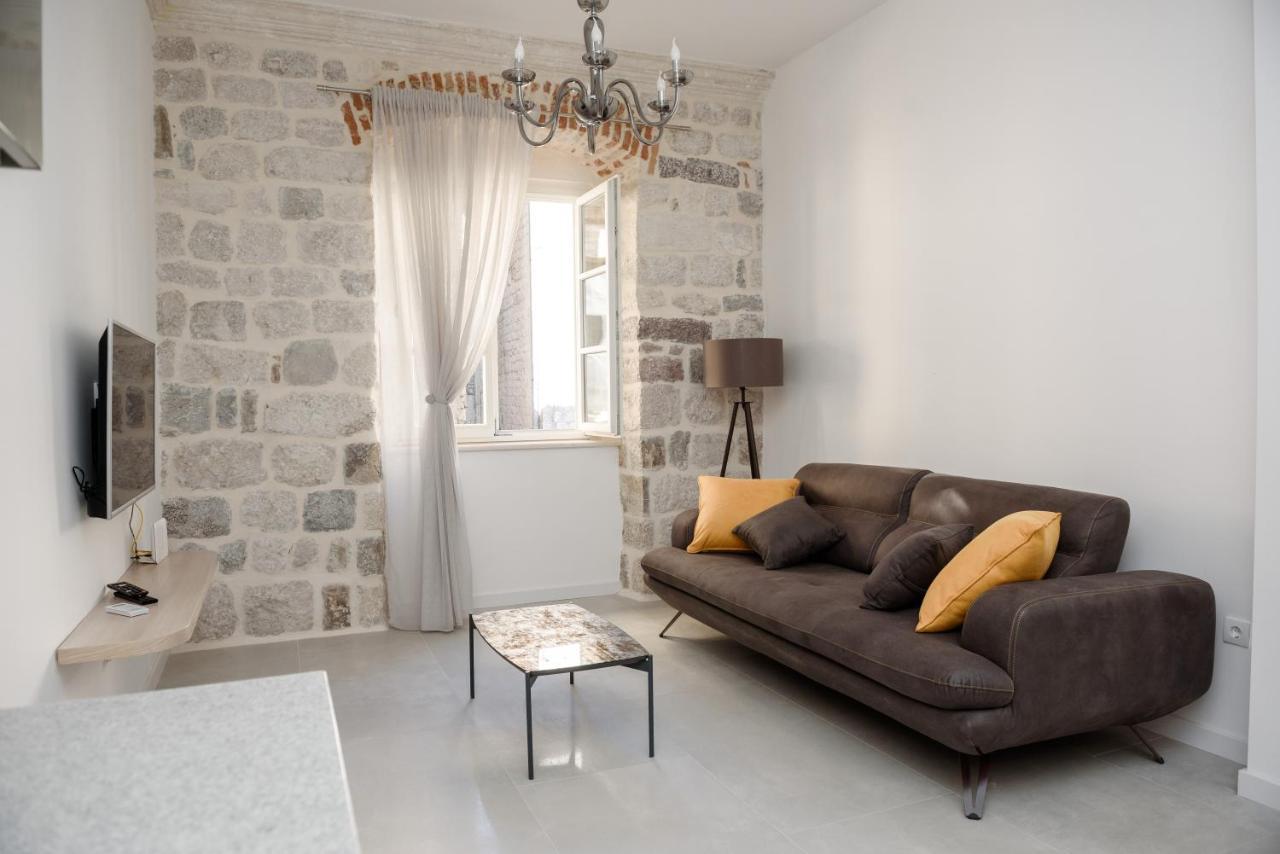 Appartamento Palazzo Sindik Cattaro Esterno foto